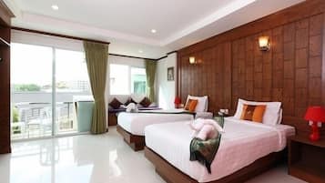 In-room safe, desk, rollaway beds, free WiFi