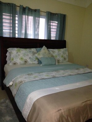 Luxury Villa, 2 Bedrooms, Courtyard View, Ground Floor | 2 bedrooms, Egyptian cotton sheets, premium bedding, in-room safe - Ocho Rios Villa at The Palms (St. Ann's Bay)