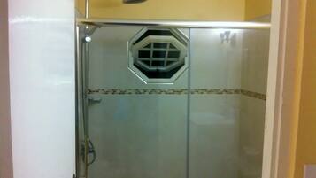 1 bedroom, Egyptian cotton sheets, premium bedding, in-room safe