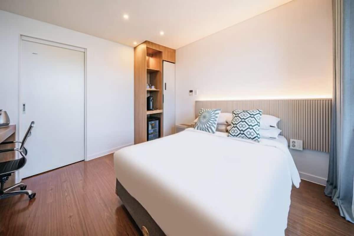 1 camera, biancheria da letto di alta qualità, copriletto in piuma