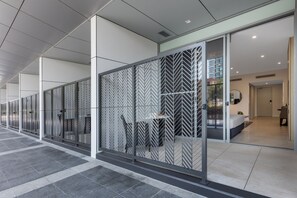 Studio Street Suite | Terrace/patio