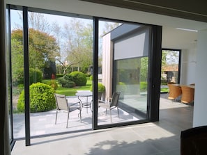 Free daily continental breakfast - B&B De Passant (Jabbeke)