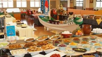 Free daily buffet breakfast