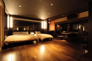 Standard Room, 1 Bedroom, Accessible, Non Smoking | In-room safe, iron/ironing board, free WiFi, bed sheets