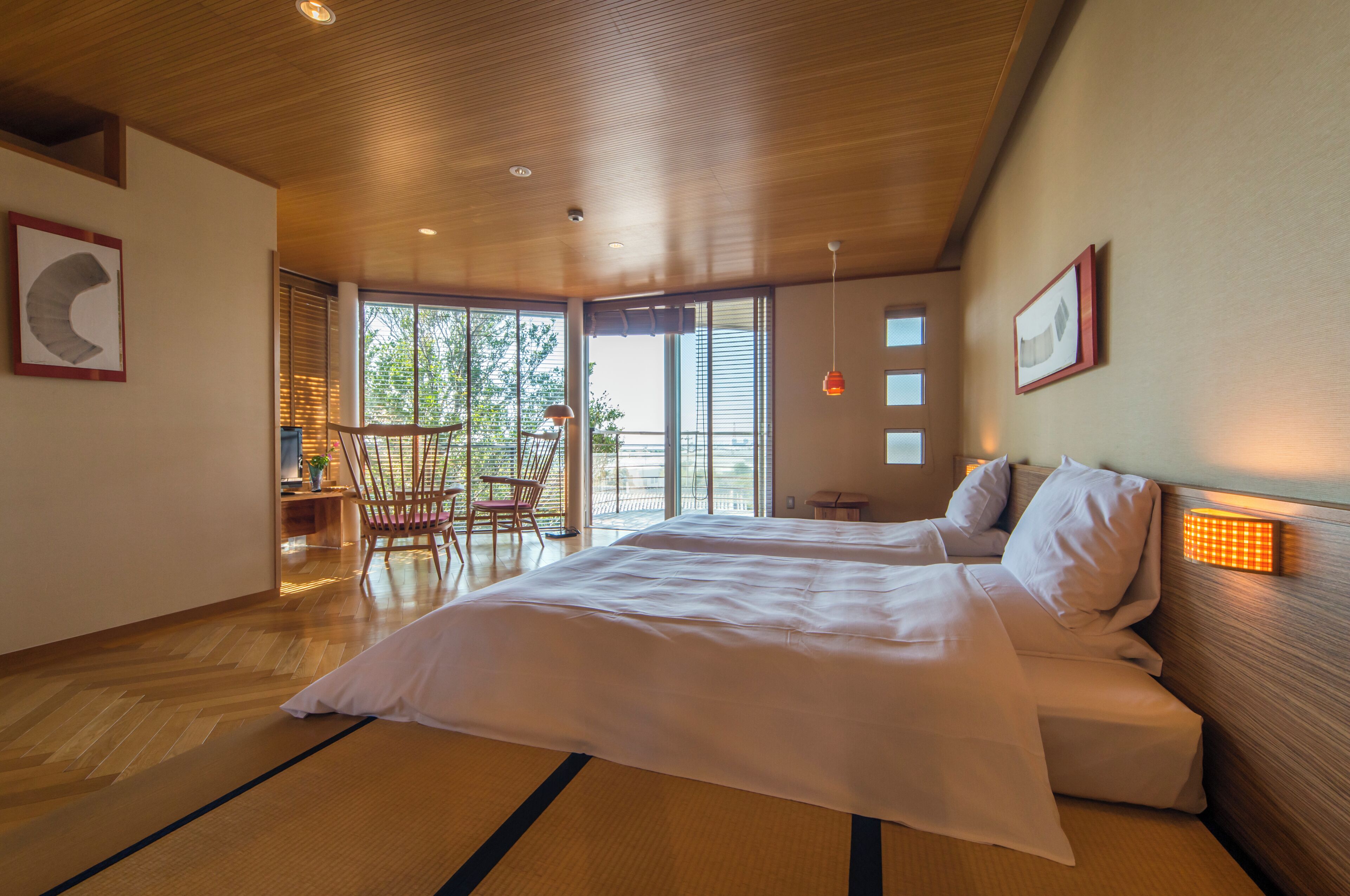 高级房 | 客房内保险箱、熨斗/熨板、免费 WiFi、床单