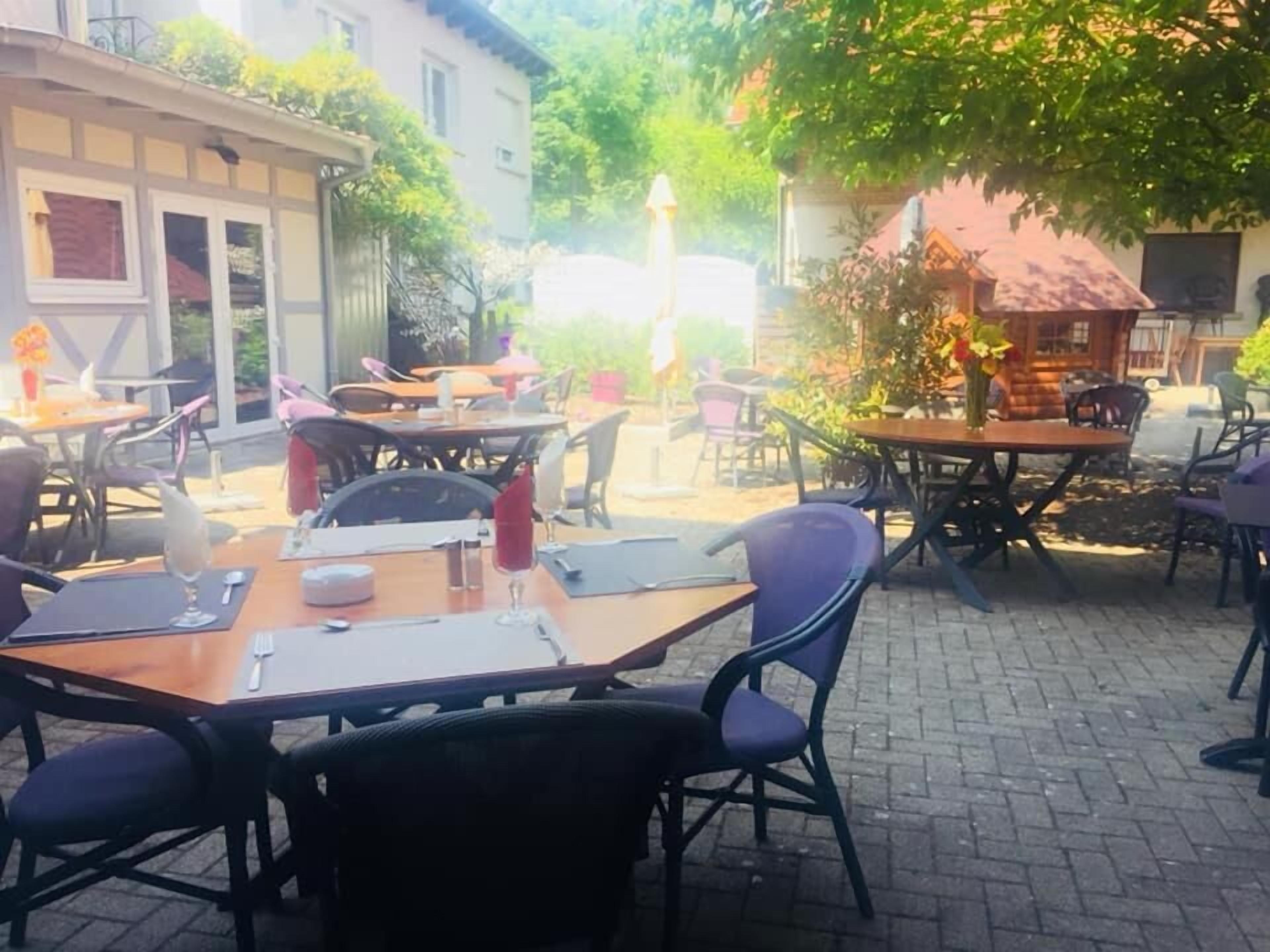 Breakfast, lunch, dinner served; local cuisine 