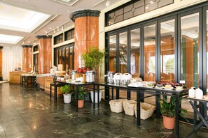 Buffet - Hotel Crystal Palace (Hitachinaka)