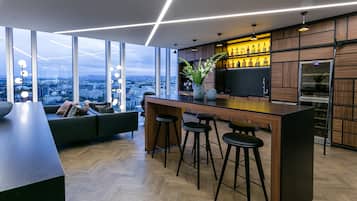 Lobby-Lounge
