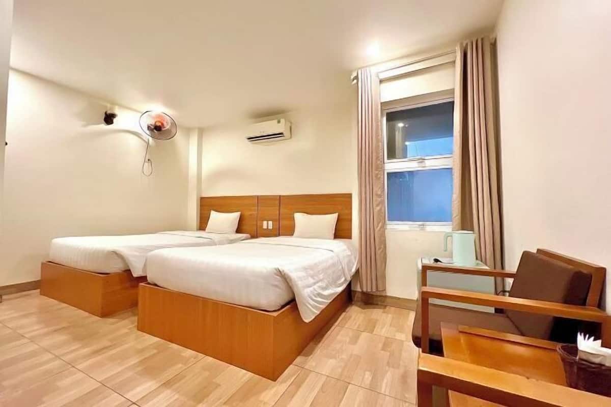 In-room safe, desk, blackout drapes, free WiFi