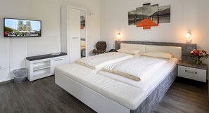 Standard Double Room | 1 bedroom, iron/ironing board, cribs/infant beds, free WiFi