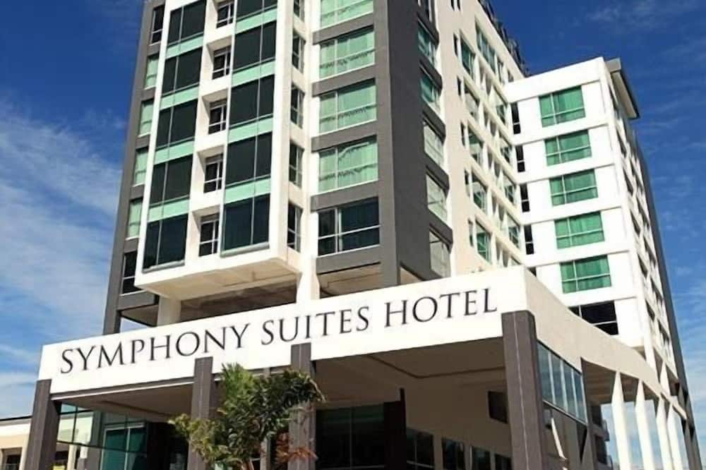 Symphony Suites