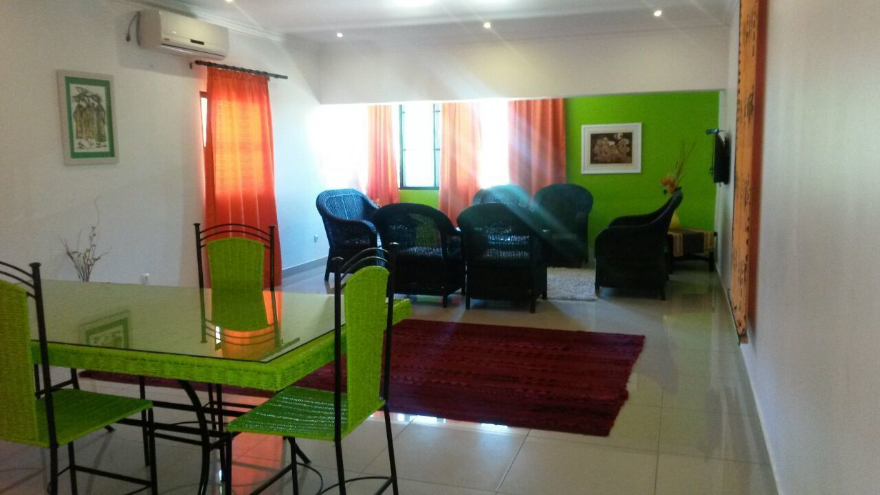 Servicio de comidas en la habitación