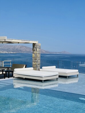 Outdoor pool, a heated pool - Villa Proistakis (Ierapetra)