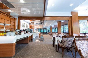 Desayuno buffet incluido todos los días 