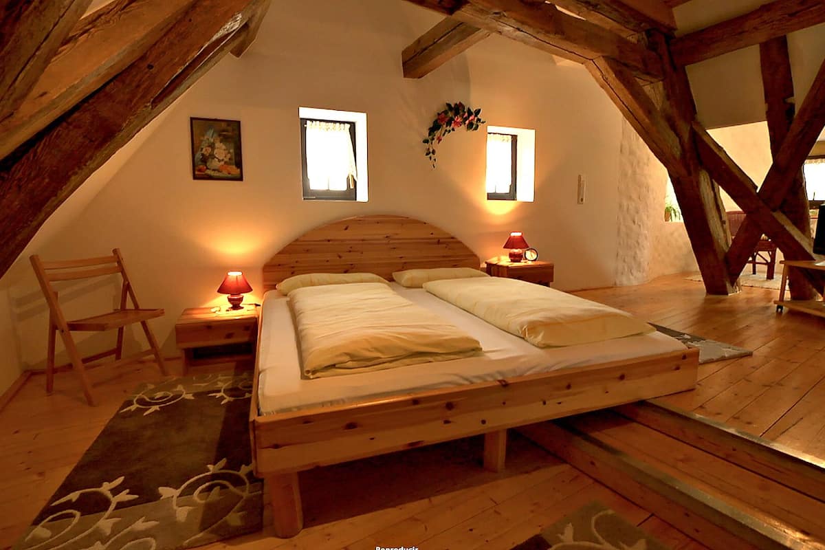 premium bedding, rollaway beds, free wifi, bed sheets