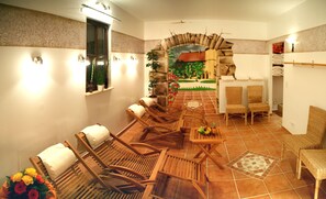 Sauna, baño de vapor, tratamientos corporales y aromaterapia 