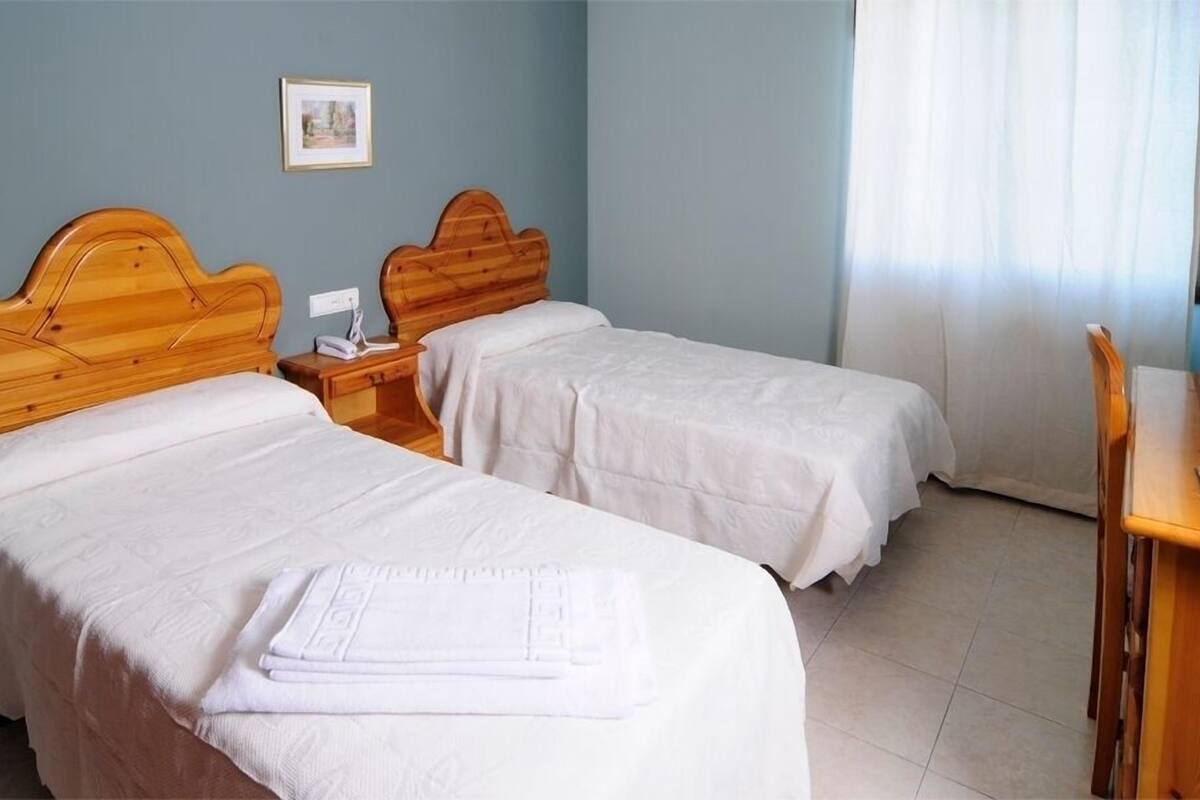 Standard Double Room, Accessible | Desk, blackout curtains, soundproofing, free cots/infant beds