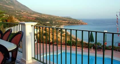 Garbis Villas