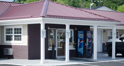 Turnpike Motel