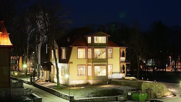 Front of property - evening/night