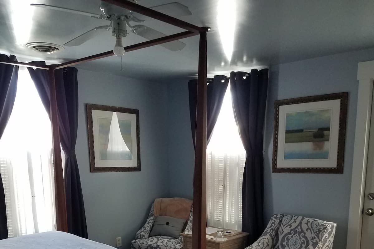 Habitación, 1 cama Queen size | Ropa de cama de alta calidad, insonorización y wifi gratis 