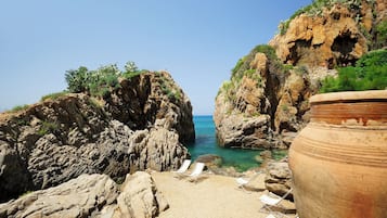 근처 전용 해변, 백사장, 무료 해변 셔틀, 일광욕 의자