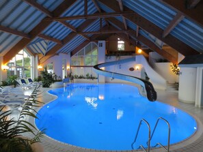 Indoor pool, outdoor pool - Hotel Stockhausen GbR (Schmallenberg)