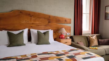 Character Double Room with Sofa Bed | Laptop workspace, free WiFi, bed sheets, wheelchair access
