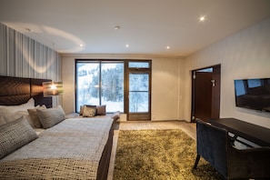 Suite, Sauna, Mountain View | Desk, free WiFi - Hotelli Suomutunturi (Kemijarvi)