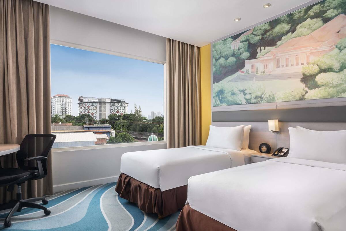 Minibar, in-room safe, desk, soundproofing