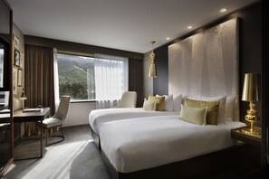 Premium bedding, minibar, in-room safe, desk