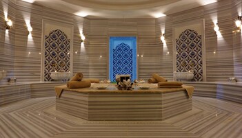 Un sauna, baño turco, baño turco/hammam, tratamientos corporales
