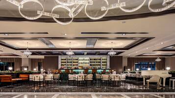 2 bars/lounges, poolside bar