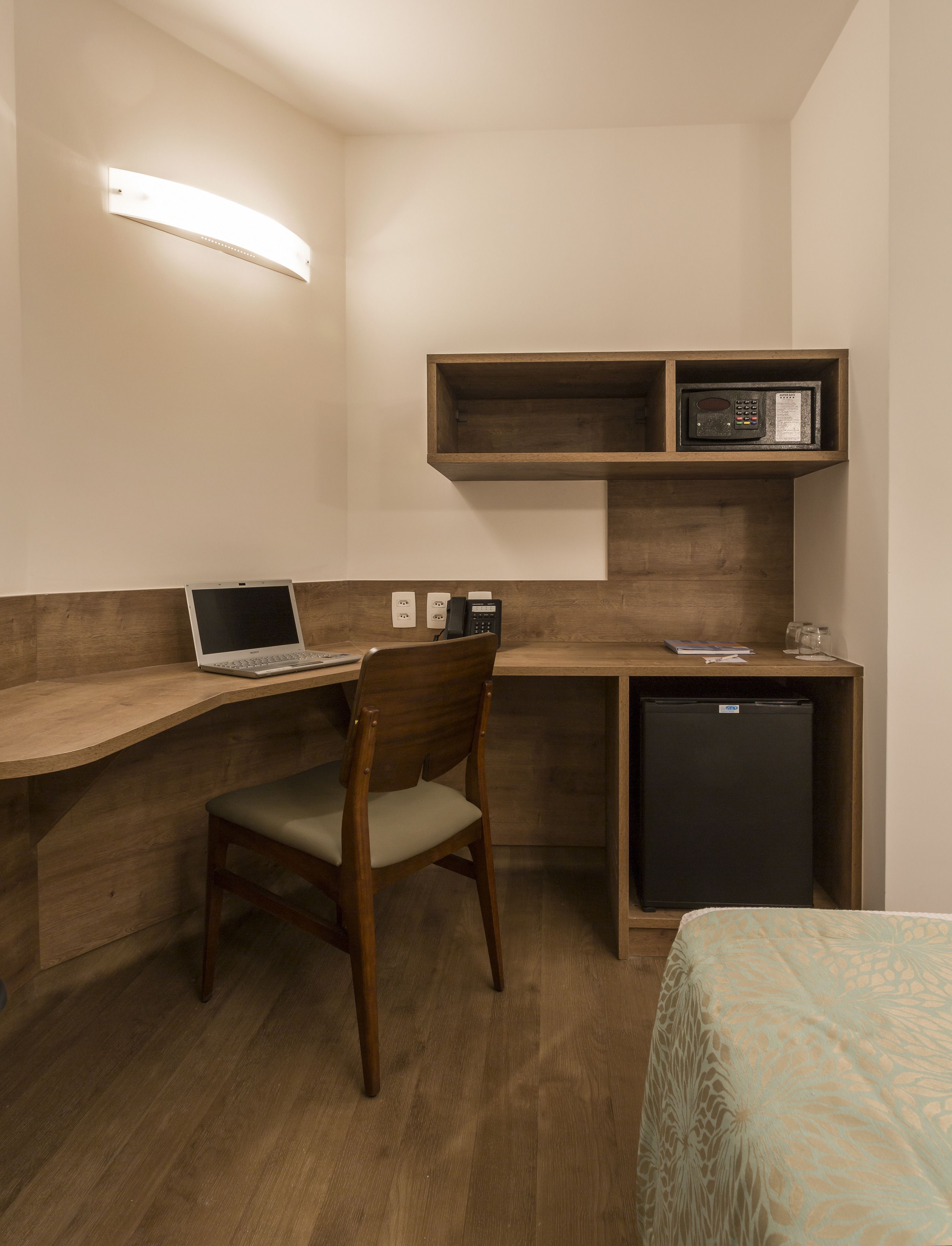 1 bedroom, hypo-allergenic bedding, minibar, in-room safe