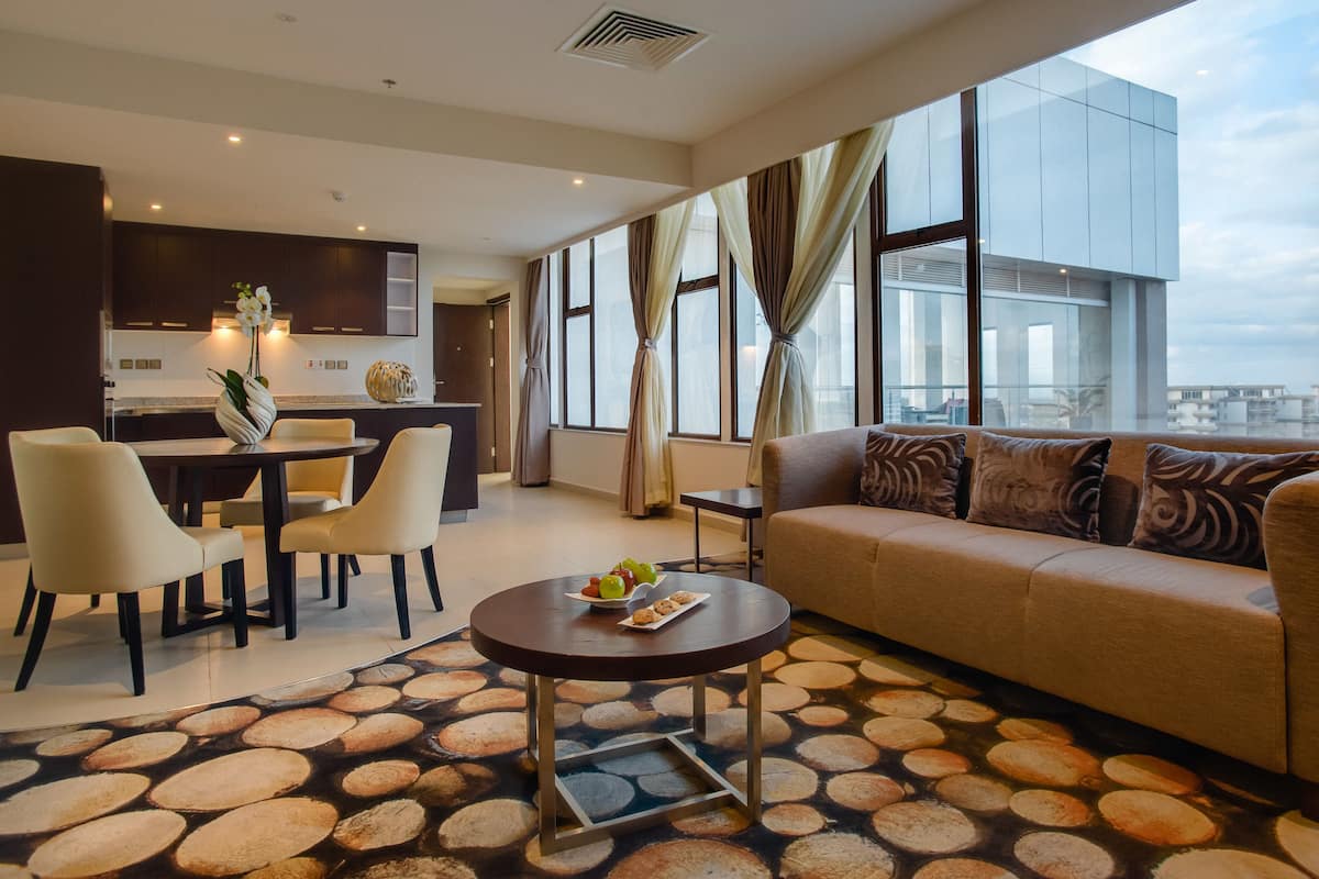 Basic Penthouse | Private kitchenette | Coffee/tea maker