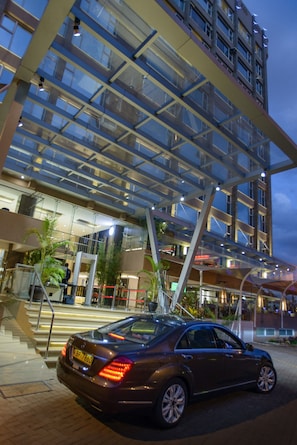 Property entrance - The Concord Hotel And Suites (Nairobi)