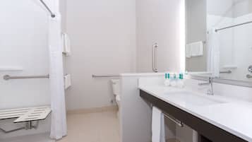 Room, 1 King Bed, Accessible (Communications, Mobil, Roll-In Shower) | Bathroom