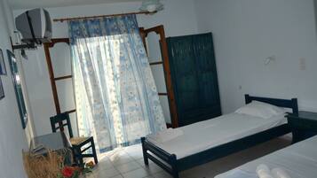 Soundproofing, iron/ironing board, free cots/infant beds, free WiFi