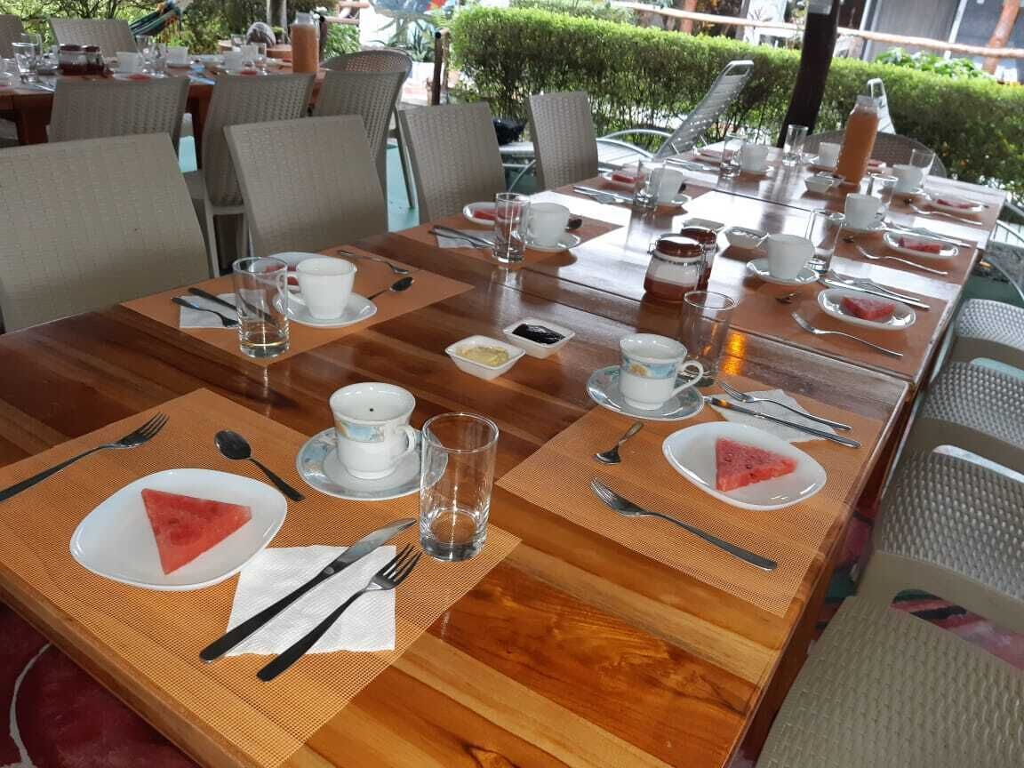 Desayuno continental gratuito y diario