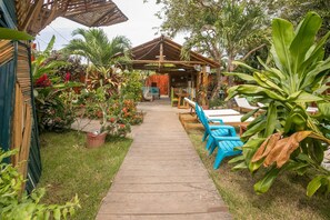 Ngoại thất