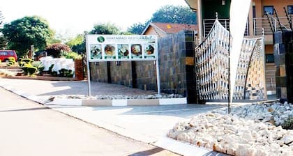 Vhafamadi Bed and Breakfast