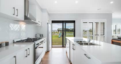 The Oxley Estate