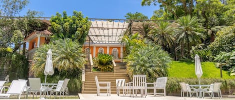 Outdoor pool, pool umbrellas, pool loungers