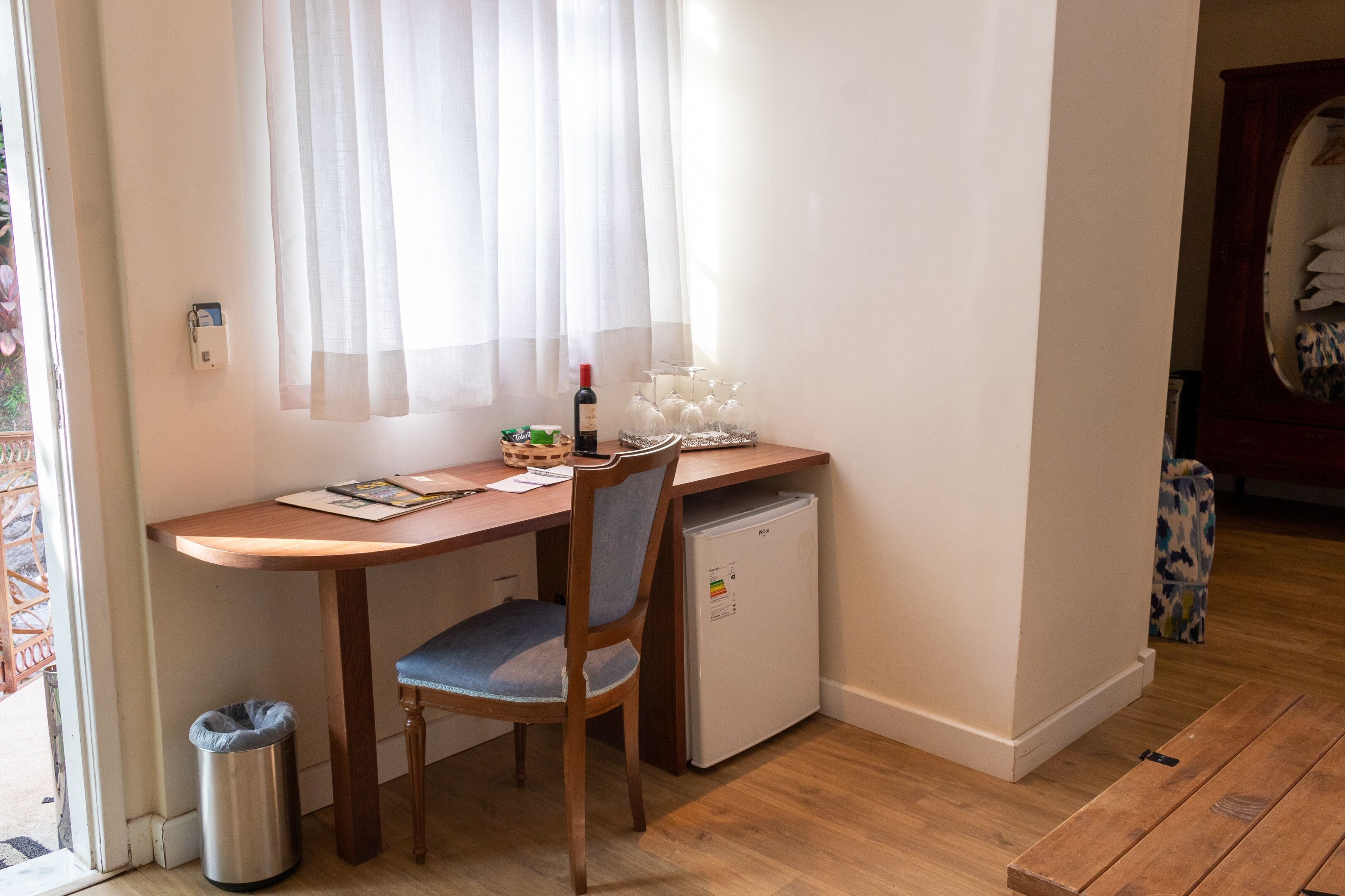 family suite, multiple beds | room amenity