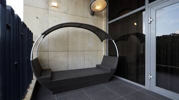 Suites Duplex (Over 36 month old surcharge 20000 KRW, Breakfast Included) | Terrace/patio