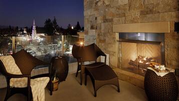 Svit - balkong | Egyptiska bomullslakan, sängtillbehör av högsta kvalitet och duntäcken