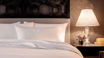 Egyptian cotton sheets, premium bedding, down comforters, pillowtop beds