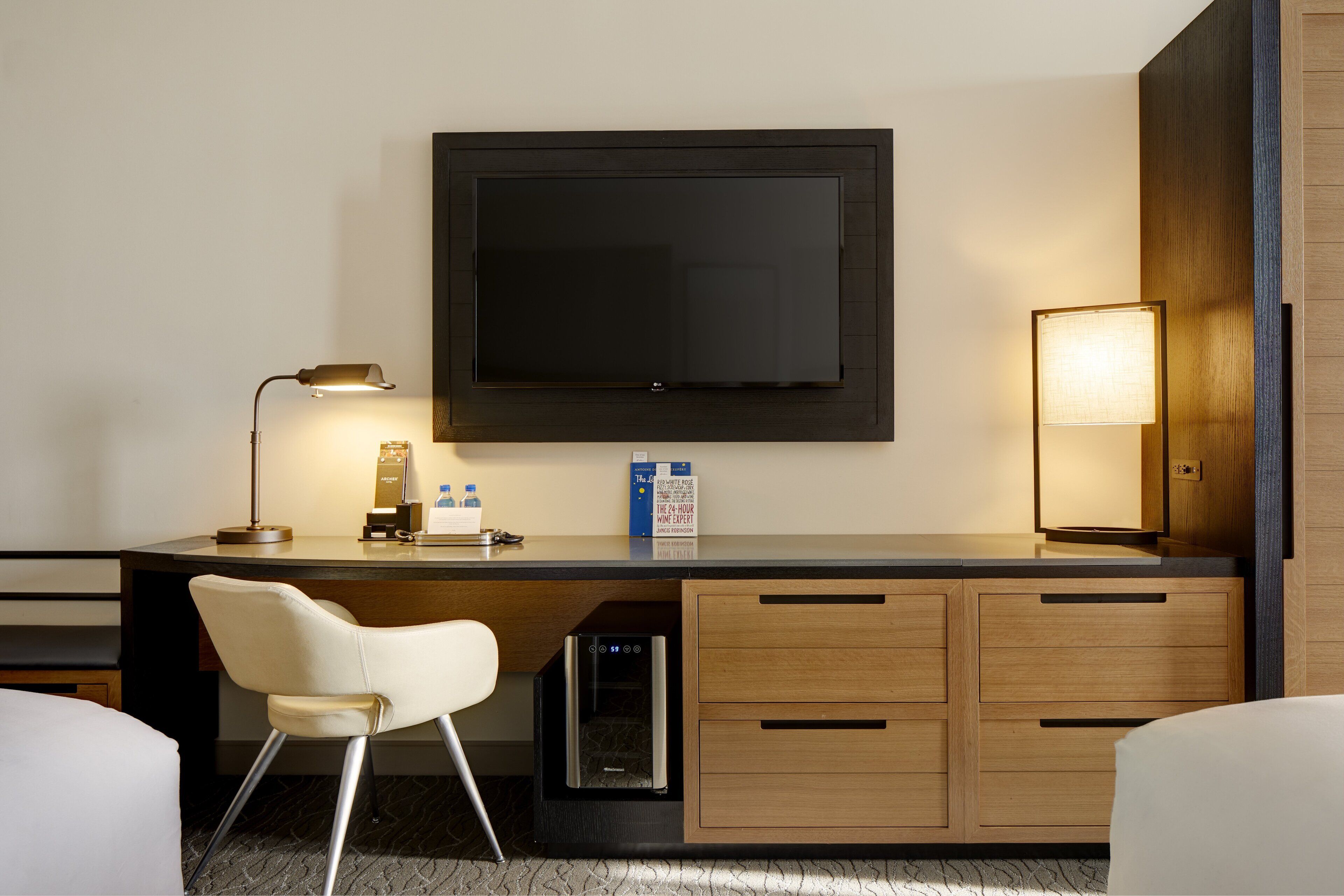 egyptian cotton sheets, premium bedding, down duvets, pillow-top beds