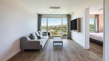 Kensington Deluxe Mountain | 1 kamar tidur, Wi-Fi gratis, dan seprai linen