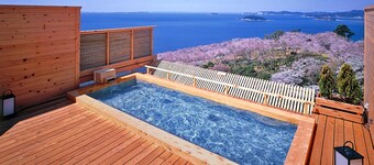 Tenku Kaiyu no Yado Suehiro